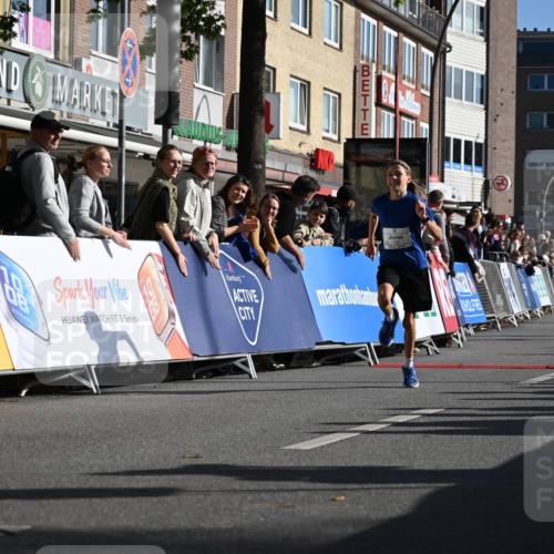 20.09.2026 - PSD Bank Halbmarathon J. Mangold http://msf.ph/oto/10503376 20.09.2026 10:27:22 Ziel 101, 201, 348, 372 meine-sportfotos.de