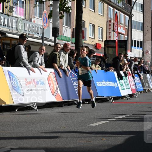 20.09.2026 - PSD Bank Halbmarathon J. Mangold http://msf.ph/oto/10503423 20.09.2026 10:27:26 Ziel 101, 201, 348, 372 meine-sportfotos.de