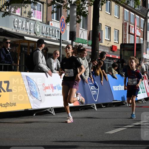 20.09.2026 - PSD Bank Halbmarathon J. Mangold http://msf.ph/oto/10503550 20.09.2026 10:27:59 Ziel 123, 130, 216, 241, 250, 271, 419, 445, 457 meine-sportfotos.de