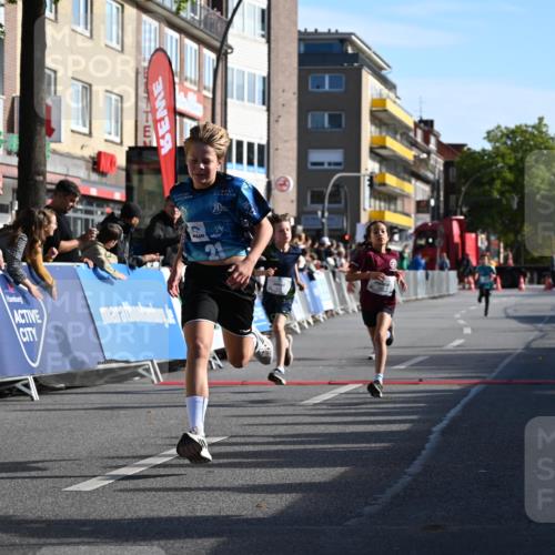 20.09.2026 - PSD Bank Halbmarathon J. Mangold http://msf.ph/oto/10503671 20.09.2026 10:28:49 Ziel 206, 211, 242, 258, 301, 354 meine-sportfotos.de