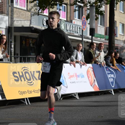 20.09.2026 - PSD Bank Halbmarathon J. Mangold http://msf.ph/oto/10503750 20.09.2026 10:29:16 Ziel 102, 137, 181, 228, 368, 377, 406 meine-sportfotos.de