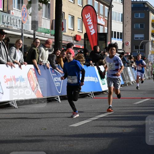 20.09.2026 - PSD Bank Halbmarathon J. Mangold http://msf.ph/oto/10503778 20.09.2026 10:29:23 Ziel 102, 137, 140, 228, 357, 368, 377, 434 meine-sportfotos.de