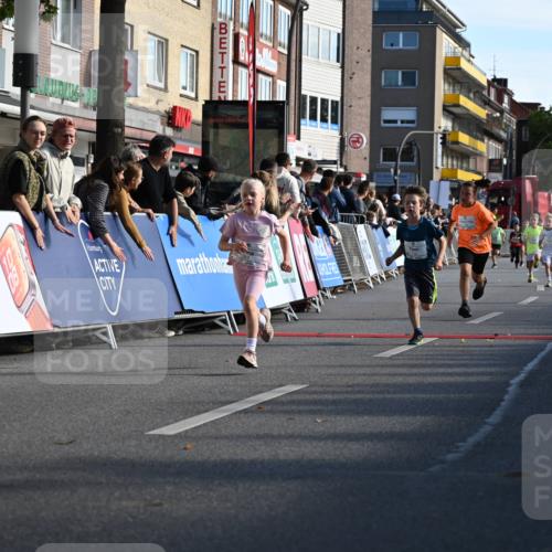 20.09.2026 - PSD Bank Halbmarathon J. Mangold http://msf.ph/oto/10504040 20.09.2026 10:30:15 Ziel 110, 114, 127, 159, 256, 275, 297, 397, 405 meine-sportfotos.de