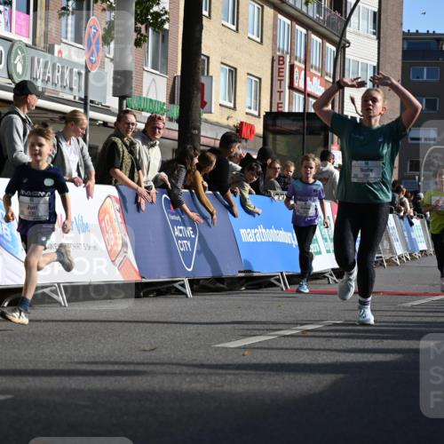 20.09.2026 - PSD Bank Halbmarathon J. Mangold http://msf.ph/oto/10504185 20.09.2026 10:30:55 Ziel 115, 388, 394, 422, 435, 436 meine-sportfotos.de