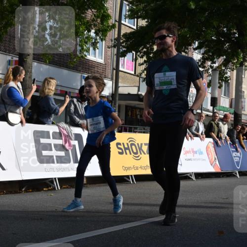20.09.2026 - PSD Bank Halbmarathon J. Mangold http://msf.ph/oto/10504378 20.09.2026 10:31:33 Ziel 103, 189, 210, 219, 261, 322, 375, 450, 451, 458 meine-sportfotos.de