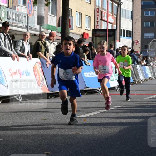 20.09.2026 - PSD Bank Halbmarathon J. Mangold http://msf.ph/oto/10504443 20.09.2026 10:31:47 Ziel 225, 276, 277, 298, 336, 399, 416, 426, 427 meine-sportfotos.de