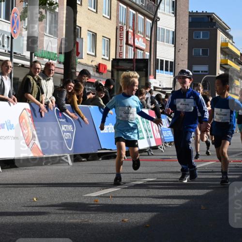20.09.2026 - PSD Bank Halbmarathon J. Mangold http://msf.ph/oto/10504496 20.09.2026 10:32:04 Ziel 117, 120, 153, 164, 170, 205, 226, 249, 272, 285, 299, 300, 346, 373, 453 meine-sportfotos.de