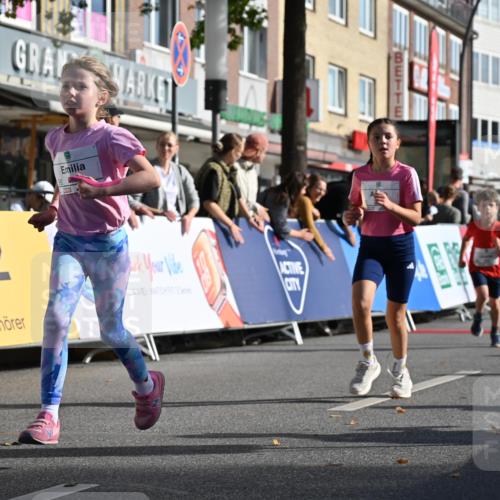 20.09.2026 - PSD Bank Halbmarathon J. Mangold http://msf.ph/oto/10504580 20.09.2026 10:32:51 Ziel 139, 235, 246, 247, 291, 302, 308, 335, 339, 374, 387 meine-sportfotos.de