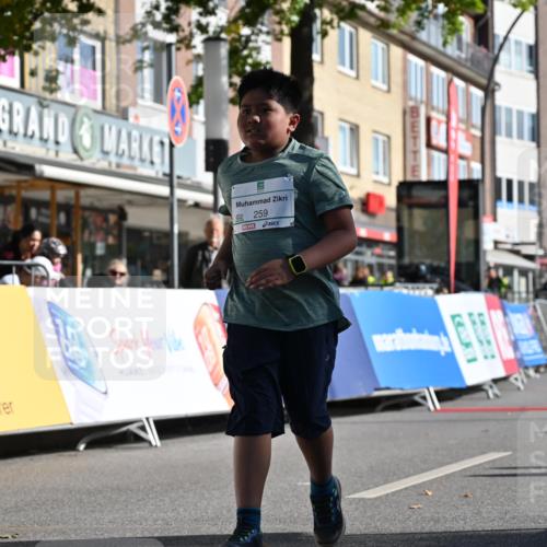 20.09.2026 - PSD Bank Halbmarathon J. Mangold http://msf.ph/oto/10505384 20.09.2026 10:40:20 Ziel 259 meine-sportfotos.de
