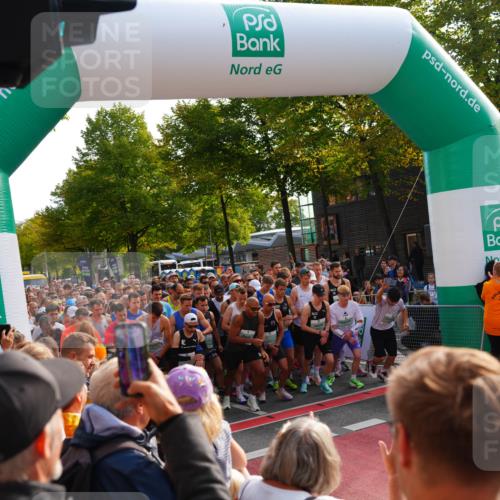 20.09.2026 - PSD Bank Halbmarathon LAZAROV Photography http://msf.ph/oto/10507001 20.09.2026 10:00:02 Laufen 23, 2020 meine-sportfotos.de