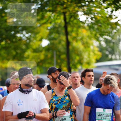 20.09.2026 - PSD Bank Halbmarathon LAZAROV Photography http://msf.ph/oto/10507153 20.09.2026 10:01:22 Laufen 11, 8, 4498, 3371, 13, 2349 meine-sportfotos.de
