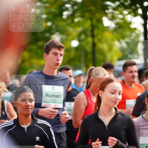 20.09.2026 - PSD Bank Halbmarathon LAZAROV Photography http://msf.ph/oto/10507823 20.09.2026 10:05:34 Laufen 4486, 3472, 1837 meine-sportfotos.de