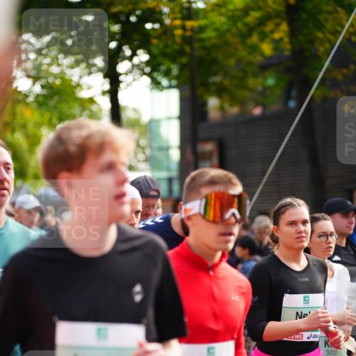 20.09.2026 - PSD Bank Halbmarathon LAZAROV Photography http://msf.ph/oto/10508210 20.09.2026 10:06:19 Laufen 4216, 1415, 3202 meine-sportfotos.de