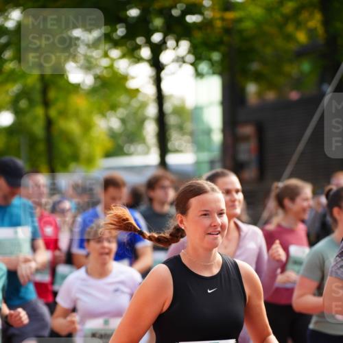 20.09.2026 - PSD Bank Halbmarathon LAZAROV Photography http://msf.ph/oto/10508277 20.09.2026 10:06:29 Laufen 3477 meine-sportfotos.de