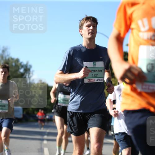 20.09.2026 - PSD Bank Halbmarathon Jannik Wohlers http://msf.ph/oto/10508325 20.09.2026 10:23:38 Laufen 3121, 3809 meine-sportfotos.de