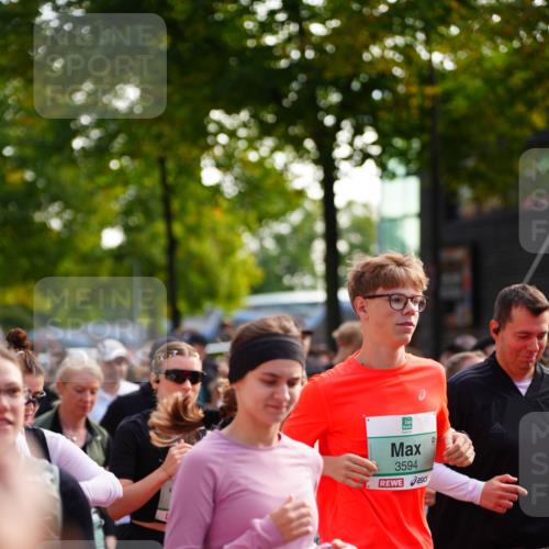 20.09.2026 - PSD Bank Halbmarathon LAZAROV Photography http://msf.ph/oto/10508705 20.09.2026 10:08:53 Laufen 3594, 3569, 2138 meine-sportfotos.de