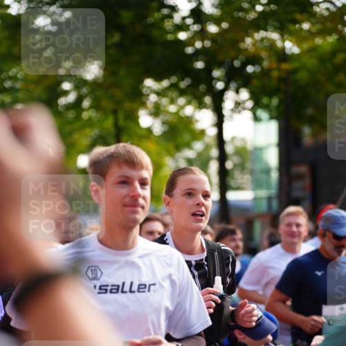 20.09.2026 - PSD Bank Halbmarathon LAZAROV Photography http://msf.ph/oto/10508829 20.09.2026 10:09:08 Laufen 10, 2537 meine-sportfotos.de