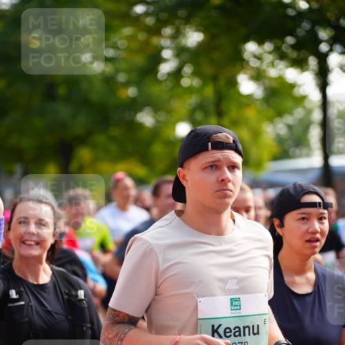 20.09.2026 - PSD Bank Halbmarathon LAZAROV Photography http://msf.ph/oto/10508928 20.09.2026 10:09:21 Laufen 1894, 378, 2937 meine-sportfotos.de