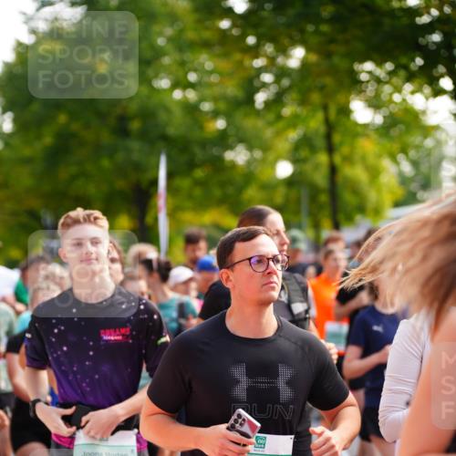 20.09.2026 - PSD Bank Halbmarathon LAZAROV Photography http://msf.ph/oto/10509160 20.09.2026 10:09:45 Laufen 4412, 1869 meine-sportfotos.de