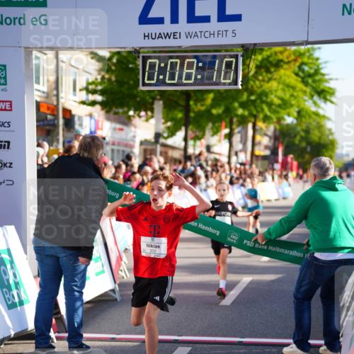 20.09.2026 - PSD Bank Halbmarathon LAZAROV Photography http://msf.ph/oto/10509434 20.09.2026 10:27:34 Laufen 5, 0, 08, 10, 57, 372 meine-sportfotos.de