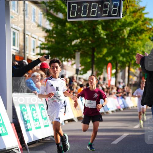20.09.2026 - PSD Bank Halbmarathon LAZAROV Photography http://msf.ph/oto/10509555 20.09.2026 10:28:02 Laufen 10, 199, 457, 0, 08, 38 meine-sportfotos.de