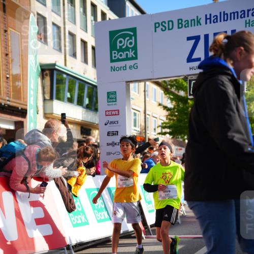 20.09.2026 - PSD Bank Halbmarathon LAZAROV Photography http://msf.ph/oto/10509623 20.09.2026 10:28:08 Laufen 250, 445 meine-sportfotos.de