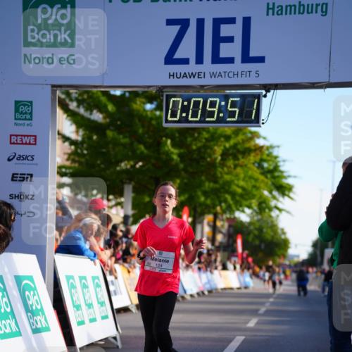 20.09.2026 - PSD Bank Halbmarathon LAZAROV Photography http://msf.ph/oto/10510036 20.09.2026 10:29:15 Laufen 5, 0, 09, 5, 99, 124 meine-sportfotos.de
