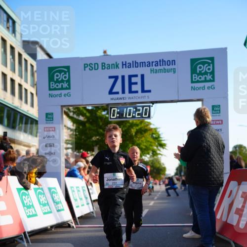 20.09.2026 - PSD Bank Halbmarathon LAZAROV Photography http://msf.ph/oto/10510276 20.09.2026 10:29:44 Laufen 5, 0, 10, 20, 99, 231 meine-sportfotos.de