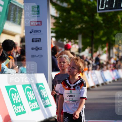 20.09.2026 - PSD Bank Halbmarathon LAZAROV Photography http://msf.ph/oto/10510878 20.09.2026 10:30:53 Laufen 370, 149 meine-sportfotos.de