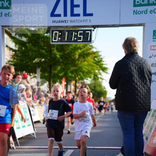 20.09.2026 - PSD Bank Halbmarathon LAZAROV Photography http://msf.ph/oto/10511087 20.09.2026 10:31:21 Laufen 5, 0, 38, 57, 326, 245 meine-sportfotos.de