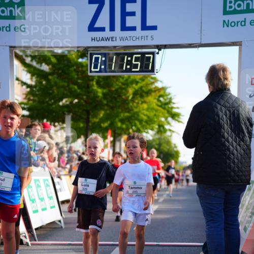 20.09.2026 - PSD Bank Halbmarathon LAZAROV Photography http://msf.ph/oto/10511091 20.09.2026 10:31:21 Laufen 5, 0, 17, 57, 30, 326, 5, 245 meine-sportfotos.de
