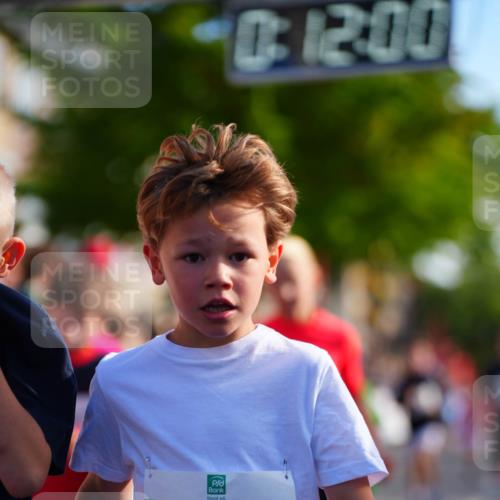 20.09.2026 - PSD Bank Halbmarathon LAZAROV Photography http://msf.ph/oto/10511120 20.09.2026 10:31:24 Laufen 245, 12, 00 meine-sportfotos.de