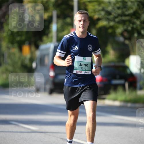 20.09.2026 - PSD Bank Halbmarathon Jannik Wohlers http://msf.ph/oto/10511410 20.09.2026 10:30:23 Laufen 2273 meine-sportfotos.de