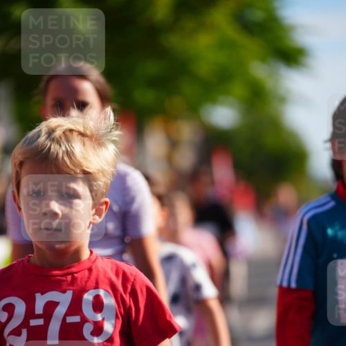 20.09.2026 - PSD Bank Halbmarathon LAZAROV Photography http://msf.ph/oto/10511748 20.09.2026 10:32:37 Laufen 2, 7, 9, 244 meine-sportfotos.de