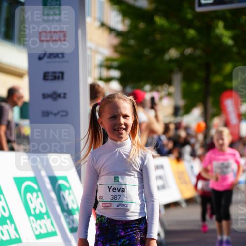 20.09.2026 - PSD Bank Halbmarathon LAZAROV Photography http://msf.ph/oto/10512030 20.09.2026 10:33:13 Laufen 9, 0, 387 meine-sportfotos.de