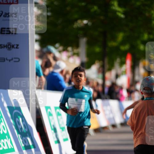 20.09.2026 - PSD Bank Halbmarathon LAZAROV Photography http://msf.ph/oto/10513273 20.09.2026 10:35:38 Laufen 7, 34 meine-sportfotos.de