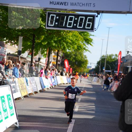 20.09.2026 - PSD Bank Halbmarathon LAZAROV Photography http://msf.ph/oto/10513604 20.09.2026 10:37:30 Laufen 5, 0, 48, 06 meine-sportfotos.de