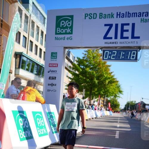 20.09.2026 - PSD Bank Halbmarathon LAZAROV Photography http://msf.ph/oto/10513947 20.09.2026 10:40:42 Laufen 5, 34, 259, 0, 28, 88 meine-sportfotos.de