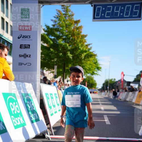 20.09.2026 - PSD Bank Halbmarathon LAZAROV Photography http://msf.ph/oto/10514062 20.09.2026 10:43:29 Laufen 0, 24, 06, 3, 193 meine-sportfotos.de