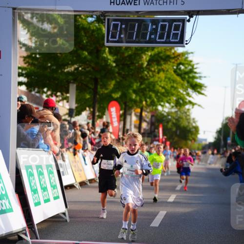20.09.2026 - PSD Bank Halbmarathon LAZAROV Photography http://msf.ph/oto/10548024 20.09.2026 10:30:33 Ziel 110, 114, 159, 160, 176, 256, 257, 275, 391, 397, 408 meine-sportfotos.de