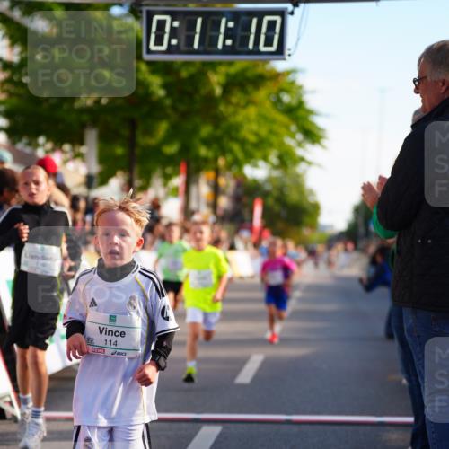 20.09.2026 - PSD Bank Halbmarathon LAZAROV Photography http://msf.ph/oto/10548027 20.09.2026 10:30:34 Ziel 110, 114, 159, 160, 176, 256, 257, 275, 391, 397, 408 meine-sportfotos.de