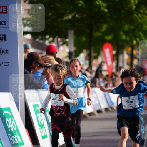 20.09.2026 - PSD Bank Halbmarathon LAZAROV Photography http://msf.ph/oto/10548060 20.09.2026 10:30:50 Ziel 121, 149, 347, 355, 380, 438 meine-sportfotos.de