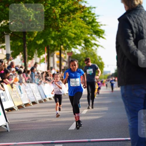20.09.2026 - PSD Bank Halbmarathon LAZAROV Photography http://msf.ph/oto/10548165 20.09.2026 10:31:49 Ziel 103, 189, 261, 322 meine-sportfotos.de