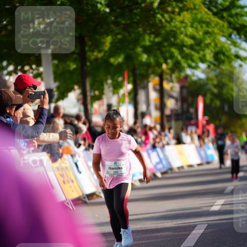 20.09.2026 - PSD Bank Halbmarathon LAZAROV Photography http://msf.ph/oto/10548442 20.09.2026 10:34:17 Ziel 148, 269, 295, 389, 390 meine-sportfotos.de