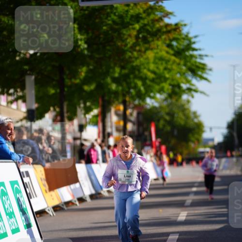 20.09.2026 - PSD Bank Halbmarathon LAZAROV Photography http://msf.ph/oto/10548609 20.09.2026 10:36:49 Ziel 286 meine-sportfotos.de