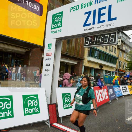 20.09.2026 - PSD Bank Halbmarathon LAZAROV Photography http://msf.ph/oto/10561065 20.09.2026 13:14:35 Ziel 1589, 1589 meine-sportfotos.de