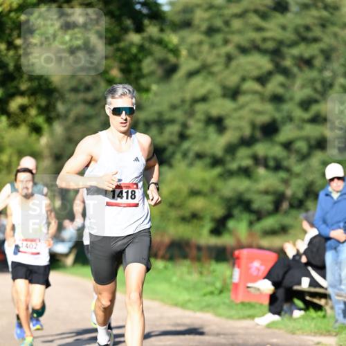 27.09.2026 - 34. Volkslauf durch das schöne Alstertal Dr. Thomas Lammeyer http://msf.ph/oto/10561083 27.09.2026 10:03:30 Laufen 1402, 1418 meine-sportfotos.de