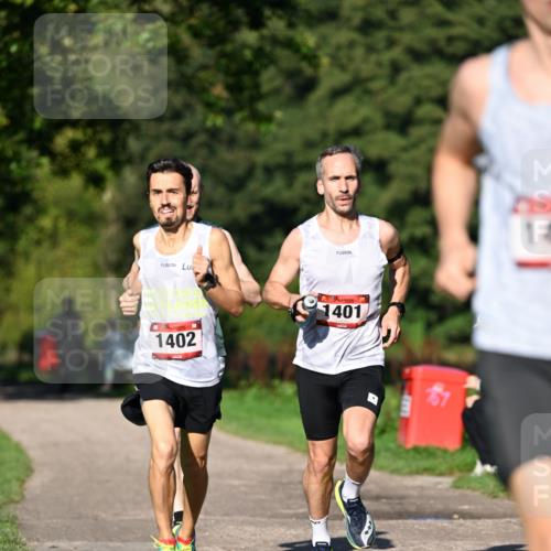 27.09.2026 - 34. Volkslauf durch das schöne Alstertal Dr. Thomas Lammeyer http://msf.ph/oto/10561092 27.09.2026 10:03:32 Laufen 14, 1402, 1401 meine-sportfotos.de