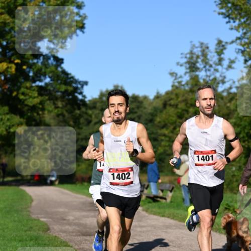 27.09.2026 - 34. Volkslauf durch das schöne Alstertal Dr. Thomas Lammeyer http://msf.ph/oto/10561104 27.09.2026 10:03:34 Laufen 1402, 1401 meine-sportfotos.de