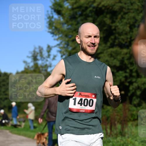 27.09.2026 - 34. Volkslauf durch das schöne Alstertal Dr. Thomas Lammeyer http://msf.ph/oto/10561112 27.09.2026 10:03:35 Laufen 1400 meine-sportfotos.de